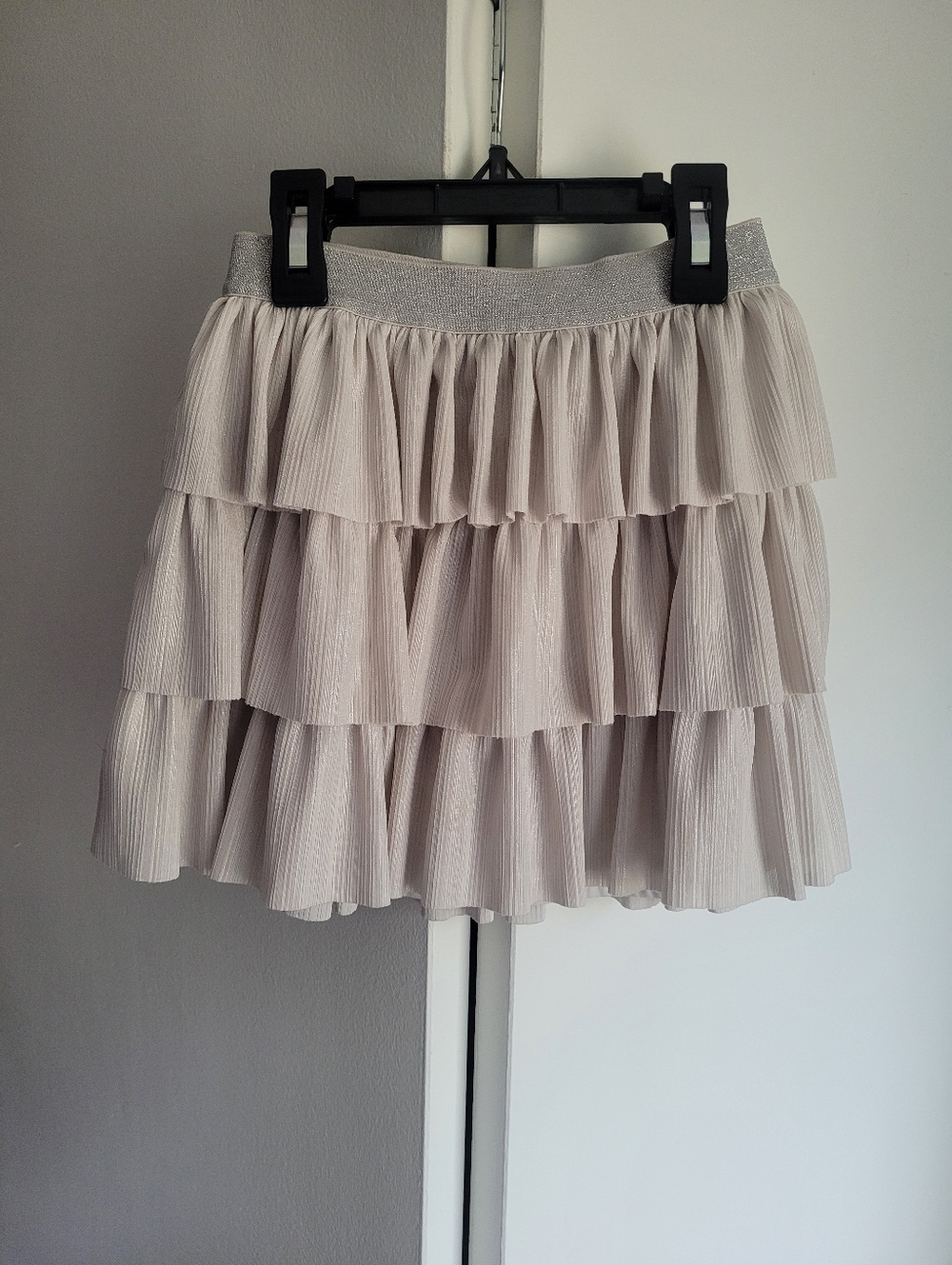 Size 6 Cat & Jack Tiered Skirt Cream With Sparkly Waistband